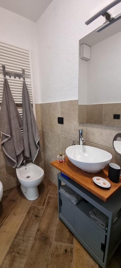 Bed and Breakfast Lo Noyer Et Les Roses Сен-Ніколас Екстер'єр фото